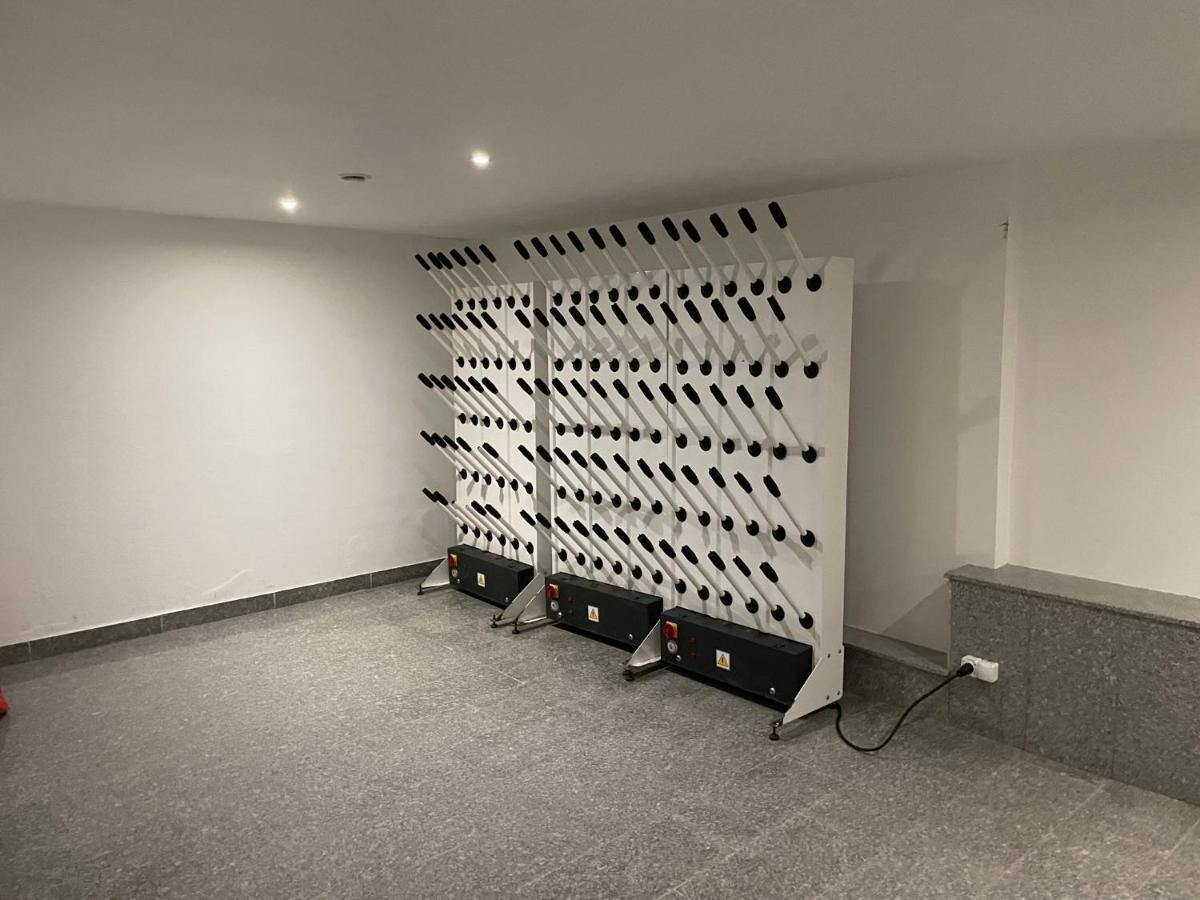 Apartament Czarna Gora Livigno سيينا المظهر الخارجي الصورة